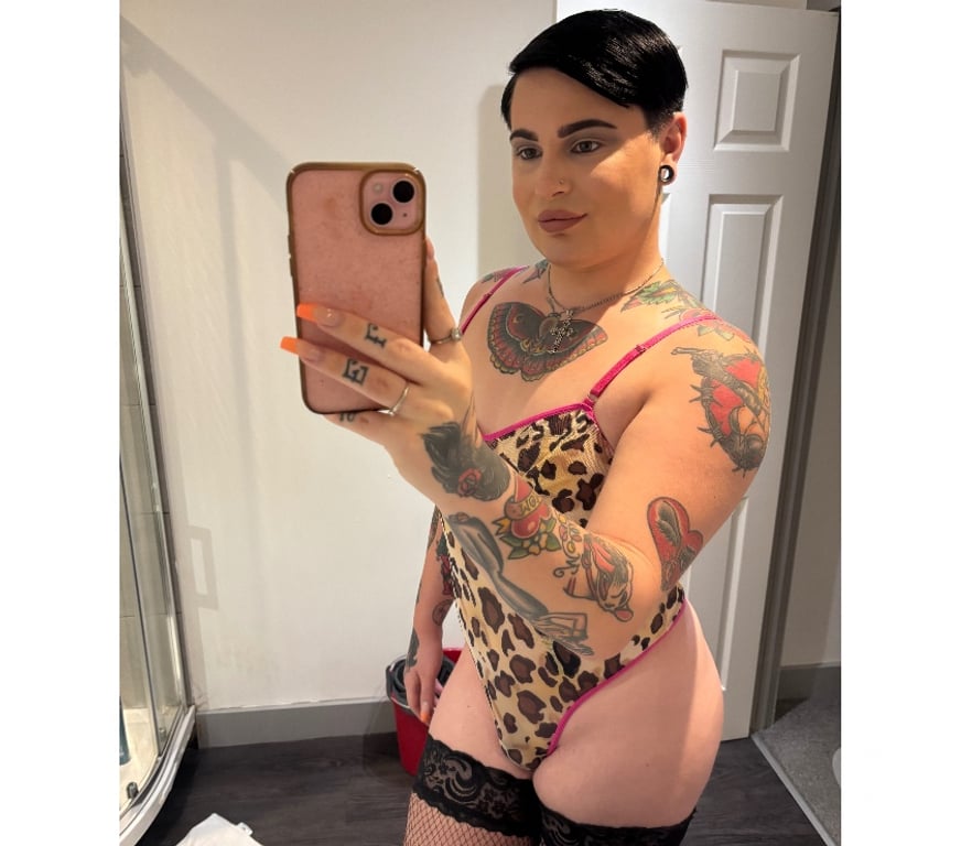Trans Escorts Cheshire West and Chester Chester - Cheshire West and Chester - Photos for LUXURIOUS FEMBOY🇬🇧 CH1 14TH-17TH