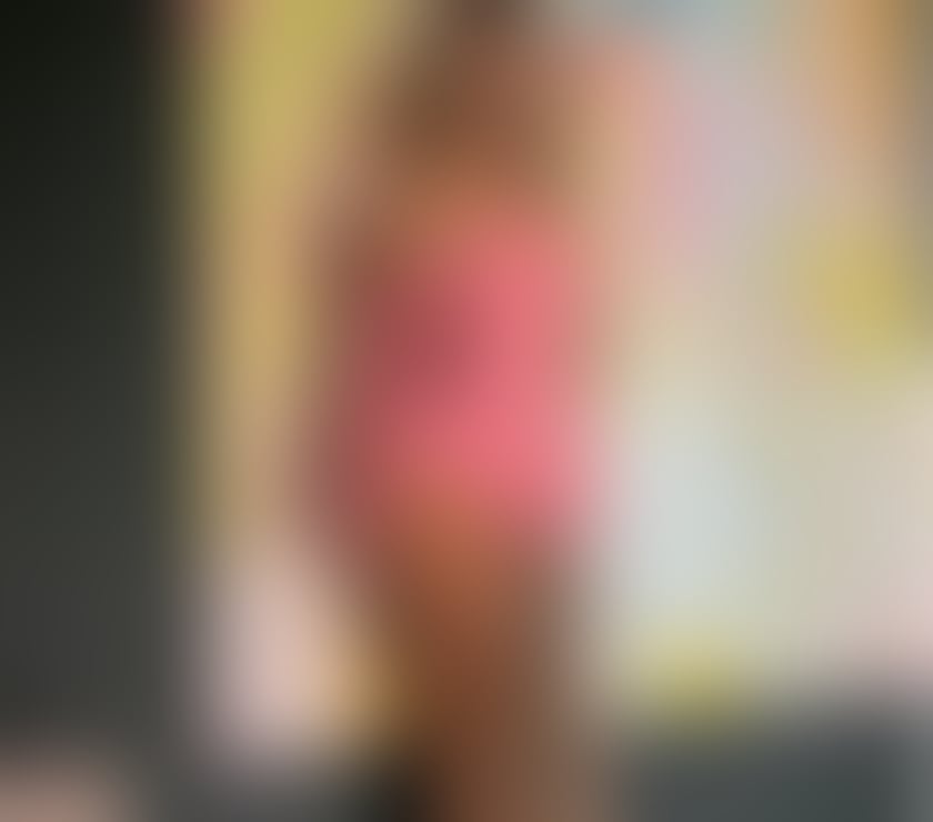 Escorts Essex Chelmsford - Photos for DOMINATION ONLY OUTCALL GIRL PARTY