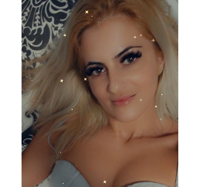Escorts West Northamptonshire Northampton - West Northamptonshire - Photos for Roxana new girl in town