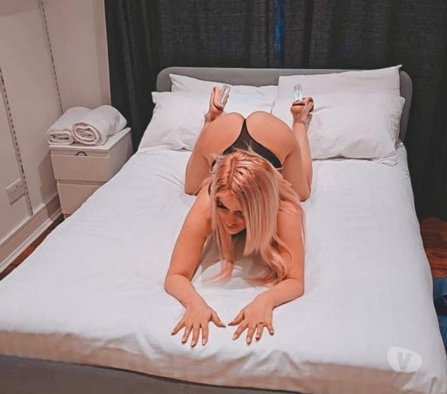 Escorts West Northamptonshire Northampton - West Northamptonshire - Photos for Roxana new girl in town