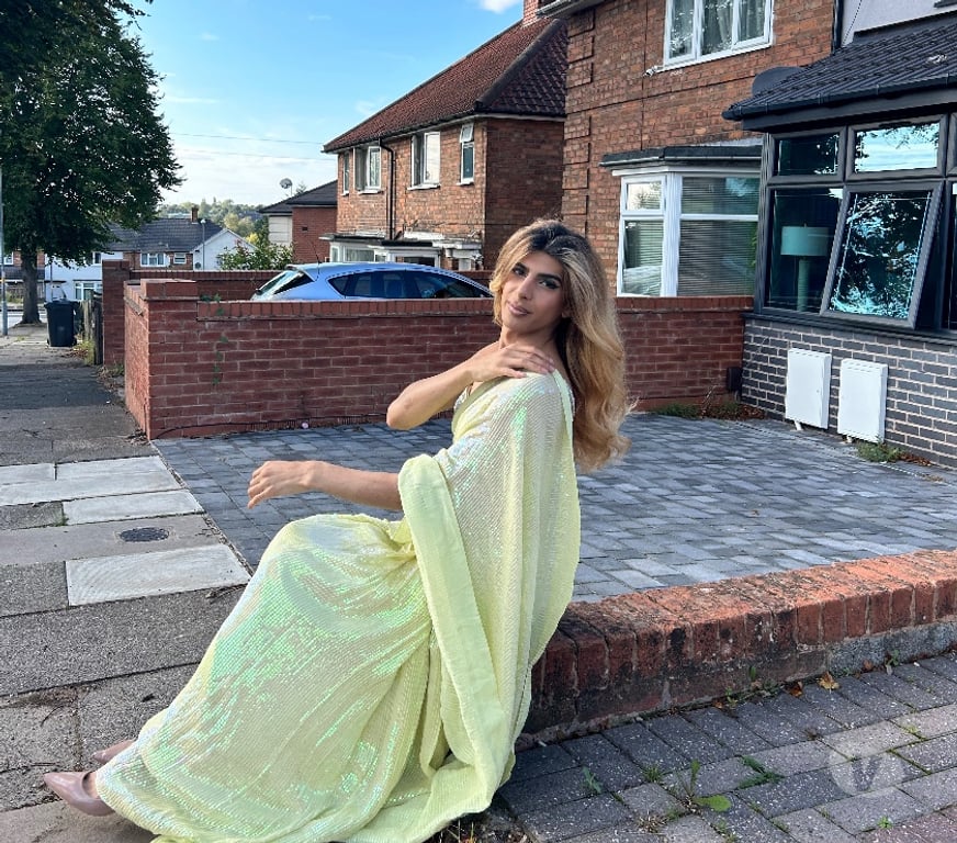 Trans Escorts West Midlands Birmingham - Photos for Sweet shy latte