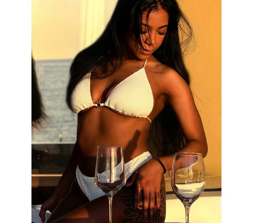 Escorts West Midlands Birmingham - Photos for TAINAH 🌶️ Your Petite Brazilian Native ☀️