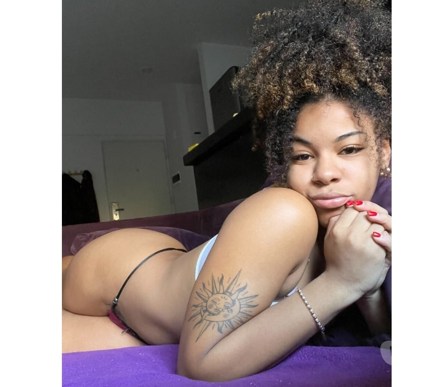 Escorts Hertfordshire Watford - Photos for £40 🇧🇷 NEW BIA 🍑 BRAZILIAN IN Watford - WD17