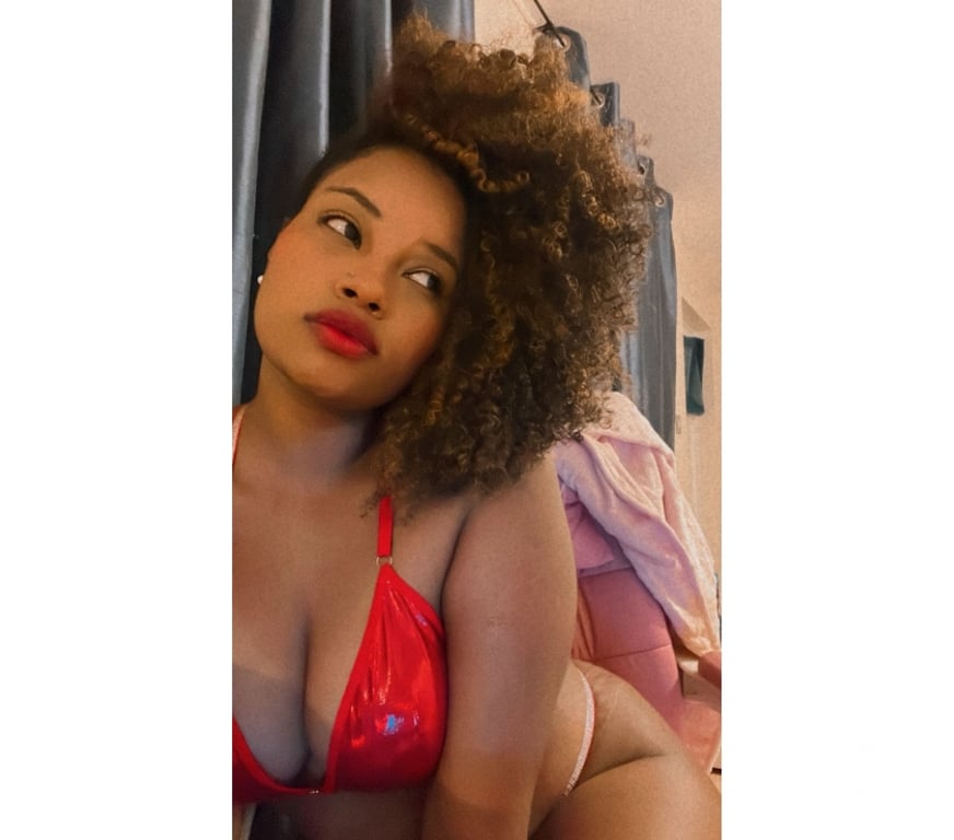 Escorts Hertfordshire Watford - Photos for £40 🇧🇷 NEW Bia BRAZILIAN IN Watford - WD17