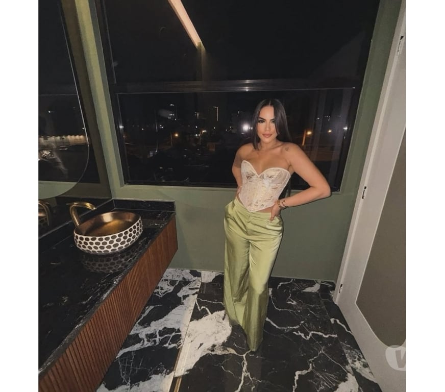 Escorts Hertfordshire Watford - Photos for £40 🇧🇷 NEW Amanda 🍑 BRAZILIAN IN Watford - WD17