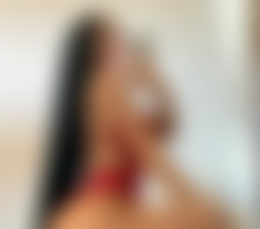 Yasmine New party Girl Perfect Companion