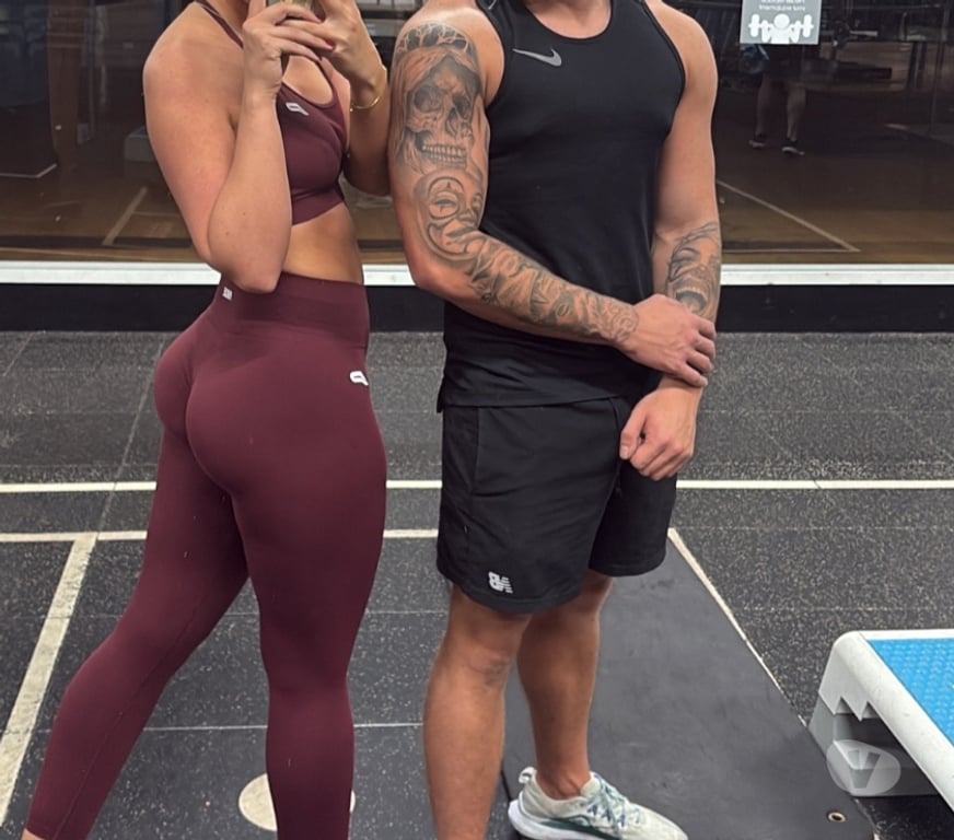 Adult Entertainment Greater Manchester Manchester - Photos for F&M COUPLE OR SOLO CAM CALLS 😏😈👩‍❤️‍👨