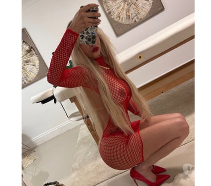 Escorts East Molesey Elmbridge - Photos for Pietra Magic in your hands