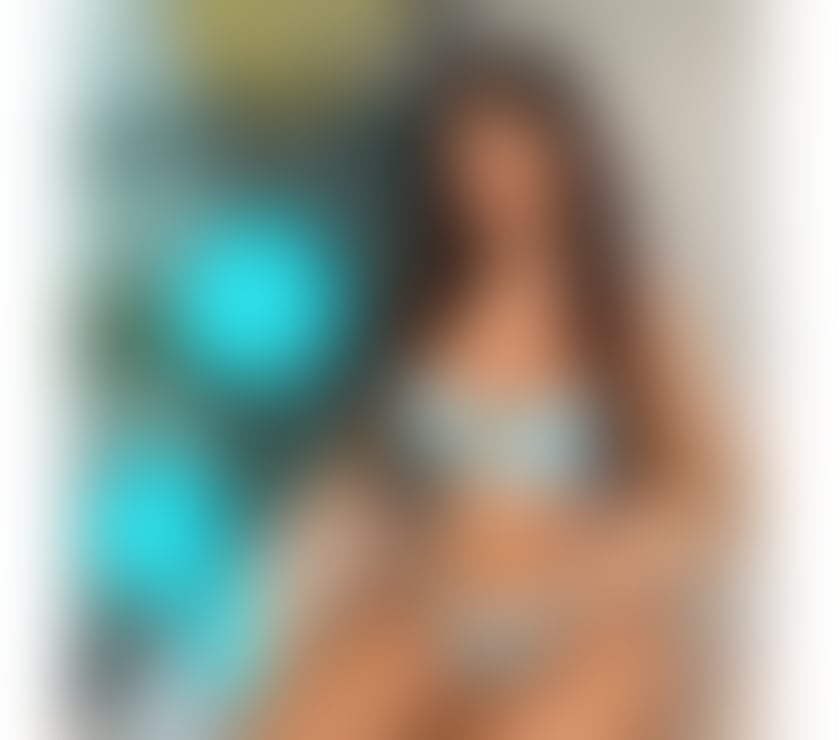  Escorts & Erotic Massage Swindon Town Centre Swindon - Photos for PRETTY🦋PHENOMENAL BRAZILIAN GIRL🔥