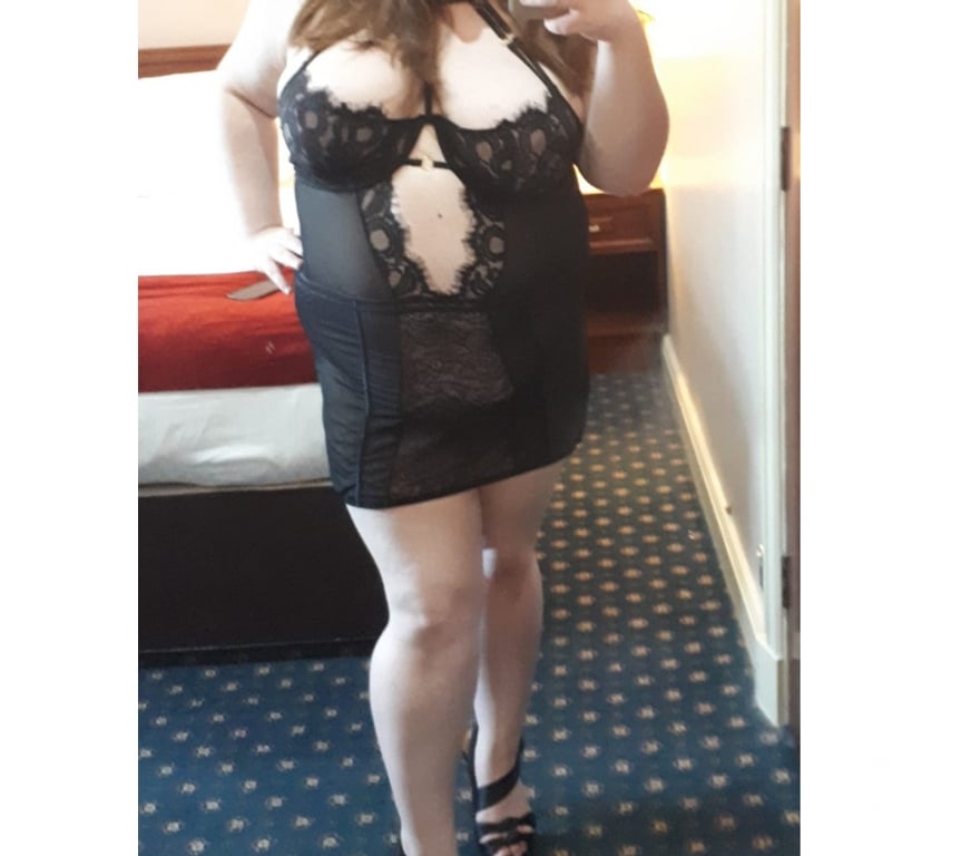 Escorts Worcestershire Bromsgrove - Photos for Suzi_Bush Busty Blonde BBW Natural
