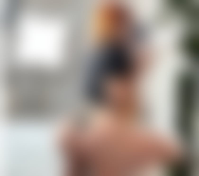 Escorts and Massages Three Bridges Crawley - Photos for CHLOE🔥 PETITE GINGER 👩‍🦰🧡🍊 GFE 😈 OWO
