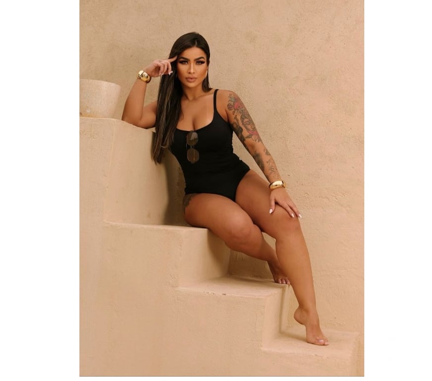 Escorts South West London Sutton - Photos for Heloa Big ASS 🍑Beautiful TITS 🍒PARTY GIRL🍭🍸
