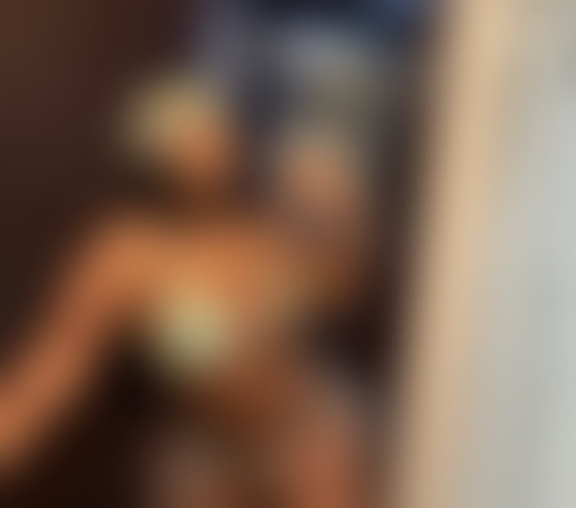Escorts Warrington Warrington Town Centre - Warrington - Photos for KAROLA PARTY GIRL NEW IN TOWN 🍑🔥💯REAL PHOTO💯