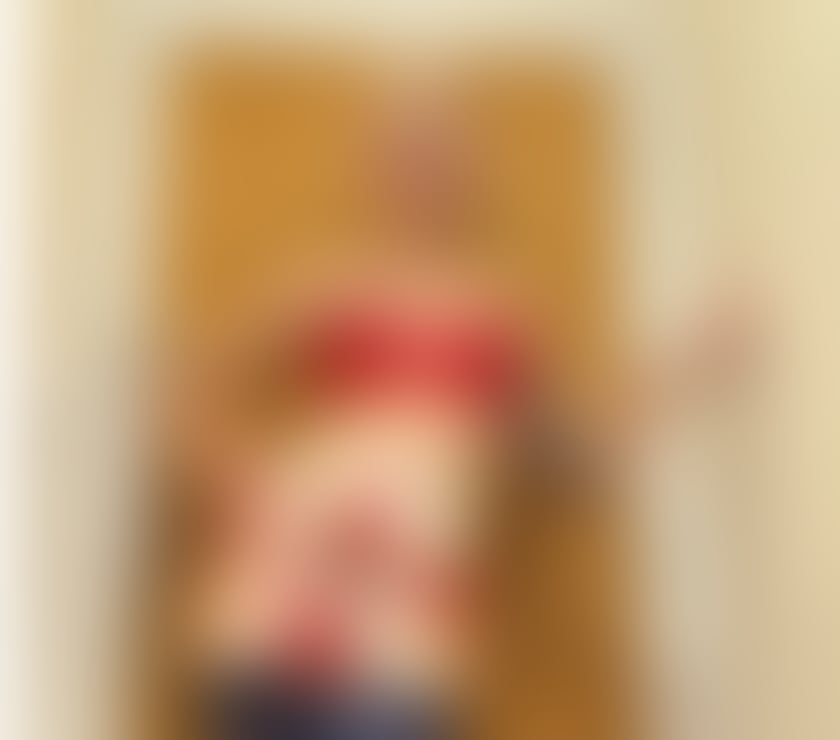 Escorts Buckinghamshire Milton Keynes - Photos for Relaxing and Revitalising Massage by English Sadie!