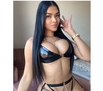 Escorts Canary Wharf East London - Photos for THE BEST 🍆Shemale🍑TIFFANY💋WHATSAPP ONLY 07393705590