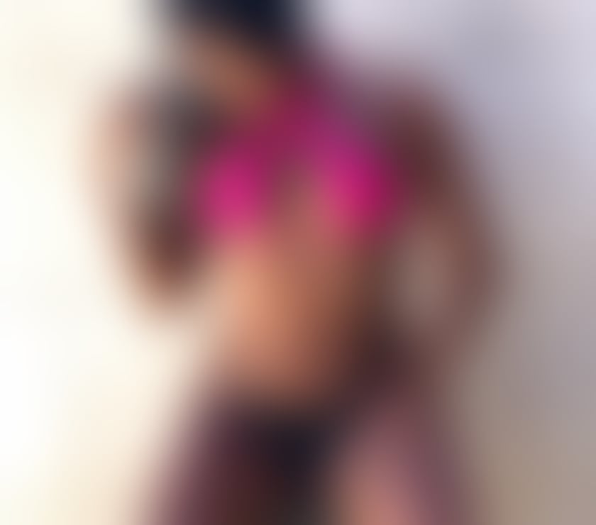Escorts West London South Ealing Station - West London - Photos for PARTY YOUNG AND SWEET LINA IN TOWN 🥰