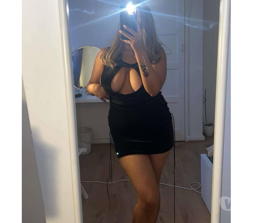 Escorts South West London Motspur Park - South West London - Photos for Escort and massages