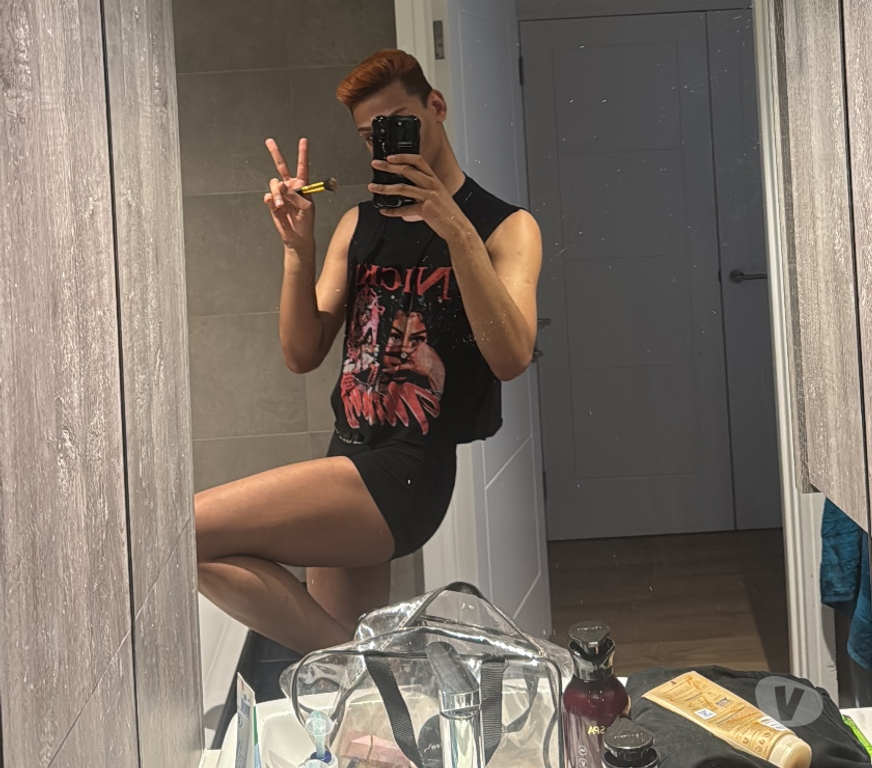 Gay massage West Midlands Birmingham - Photos for Exclusive Femme Vers Companion – Your Perfect Escape