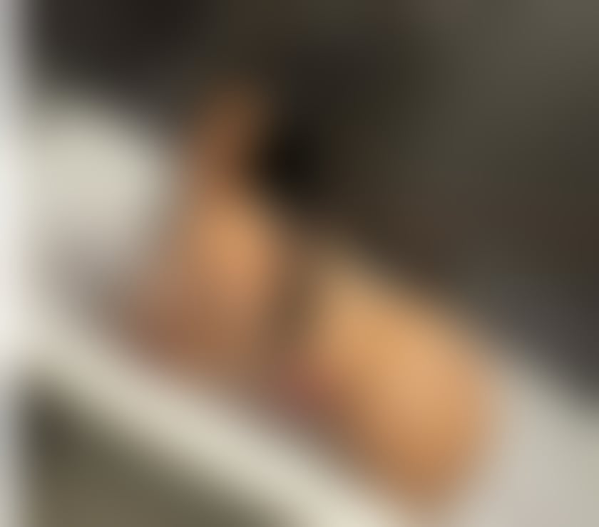 Escort Canary Wharf East London - Photos for Hello Guys My name its Ghulia im your kis call me now