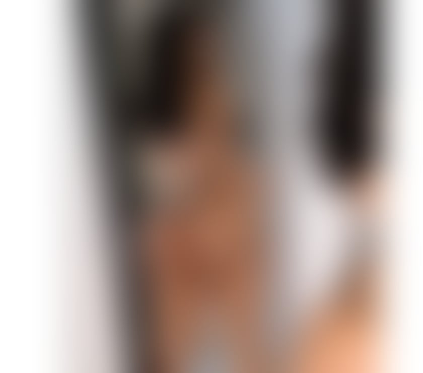 Escorts South East London Eltham - South East London - Photos for 🔝 NEW IN TOWN🥂EMILY PARTY GIRL