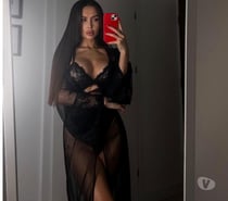 Photos for 💎 Stunning Brunette💋Big Curves – Brentford Outcalls