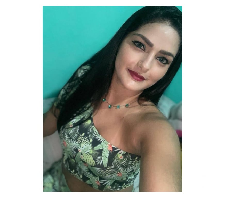 Escorts Kent Medway - Kent - Photos for BRAZILIAN,ALL SERVICES, PARTY,CLASSY Julie English speaker