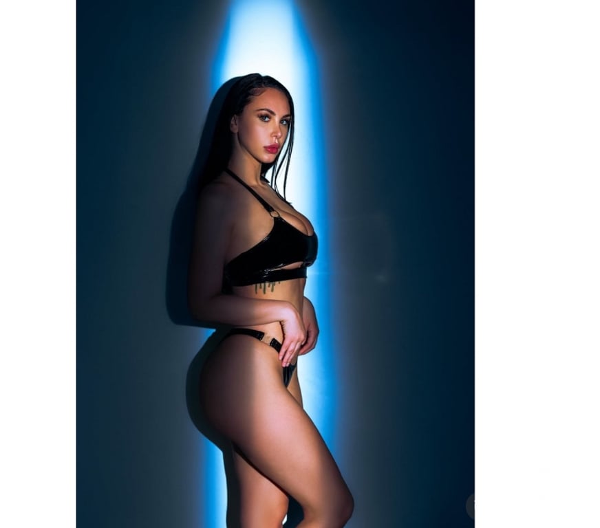 Escorts West Yorkshire Leeds - Photos for 🍑😻Latina Party Girl 🍑🫦