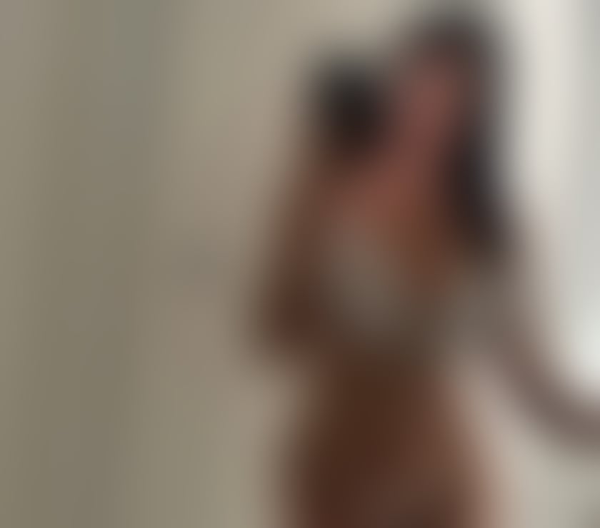 Photos for 💕Gabrielle💕Stunning Busty Latin woman