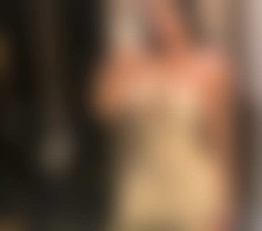 Escorts Surrey Woking - Photos for 💞 EROTIC BODY to BODY MASSAGE 💞