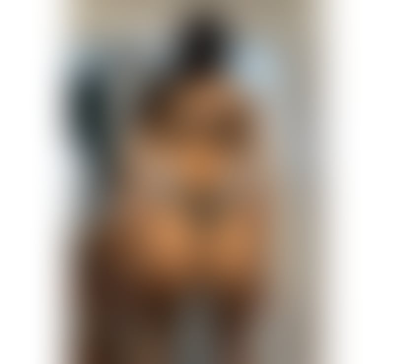 Escorts Wiltshire Swindon - Photos for Brazilian curly brunette VIP in town now, come try it out