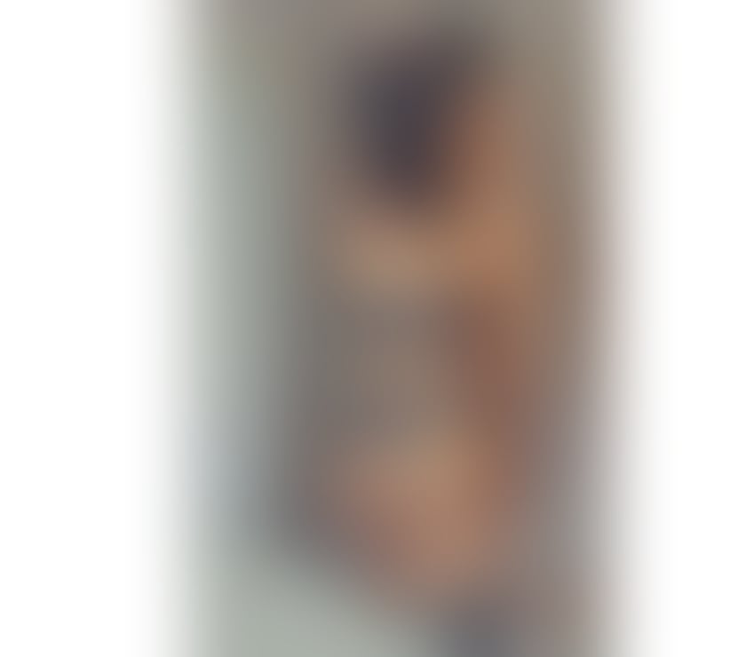 Trans Canary Wharf East London - Photos for Kiss Amina Ts. Kis call me now kissing