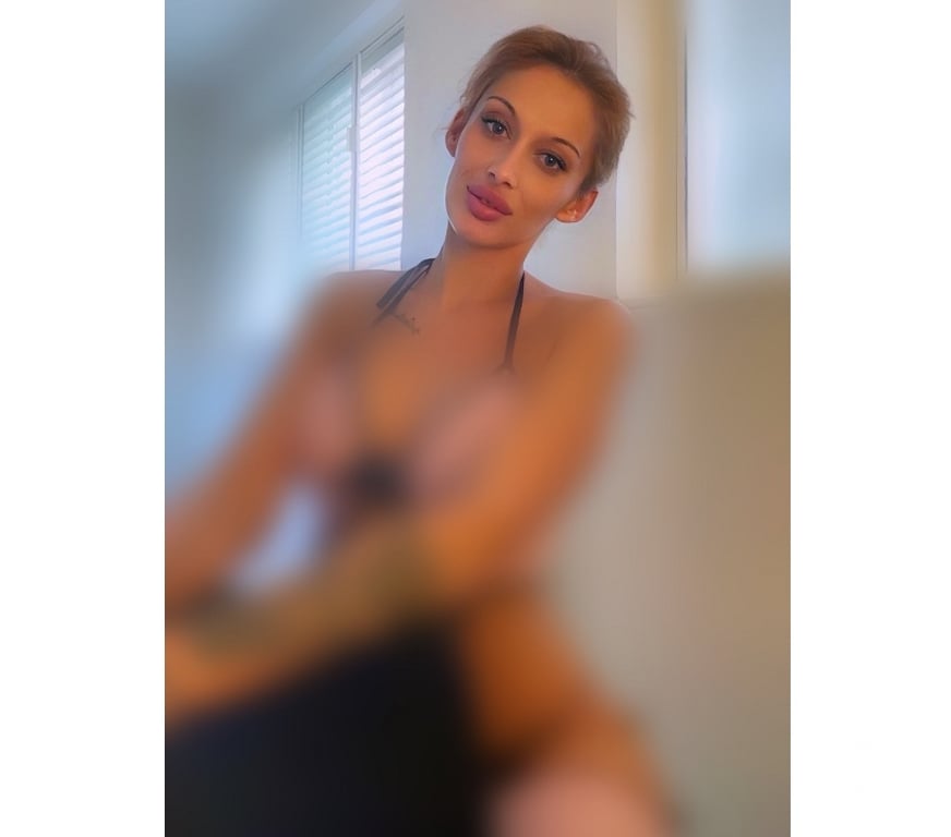 Escorts West London Hillingdon - Photos for REGINA 💋 French kissing GFE 💋 OWO CIM INCLUDED 💦