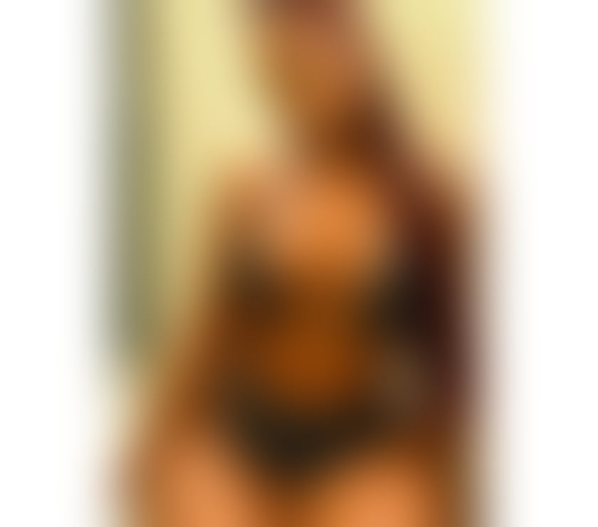 Escorts Sheffield City Centre Sheffield - Photos for TANIA 🥂PARTY GIRL🥂