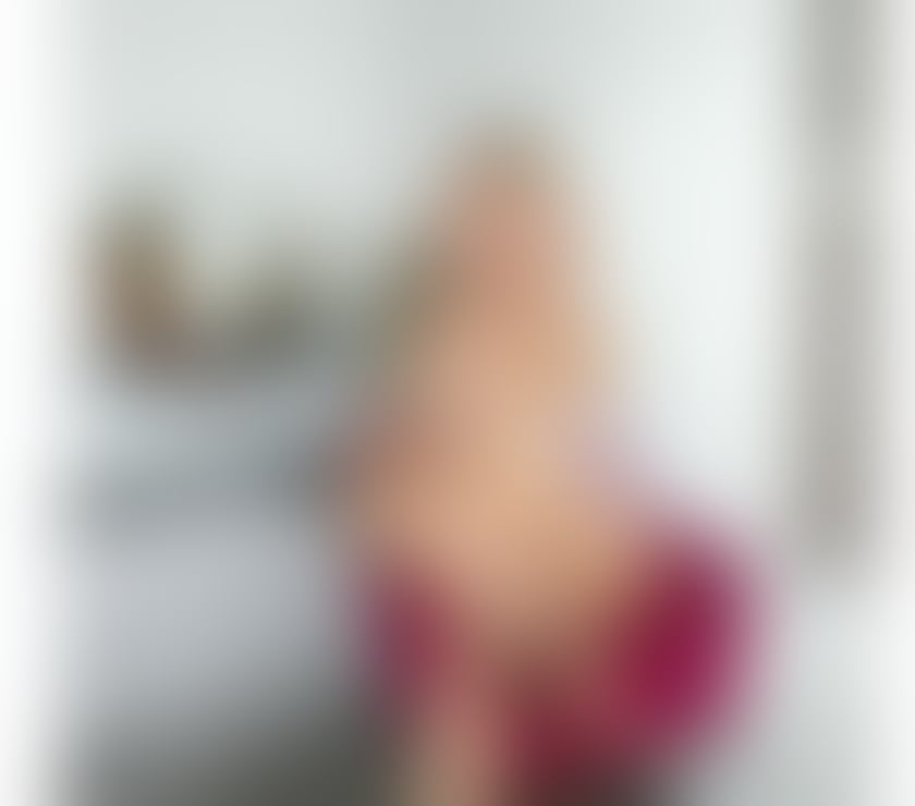 Escorts Essex Thurrock - Essex - Photos for Ella First Love Thai Blonde Hair👩‍🦳
