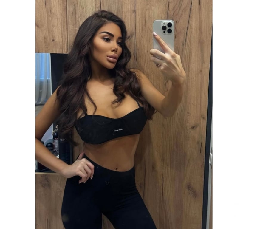 Escorts Buckinghamshire Milton Keynes - Photos for Candy 🍭 FRENCH x HIGH CLASS 💯 TOP