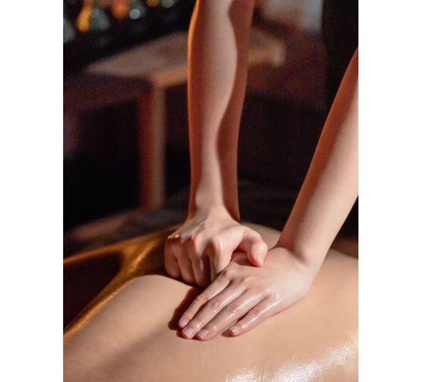 Escorts County of Herefordshire Hereford - County of Herefordshire - Photos for Asia new b2B massage Deep tissue massage