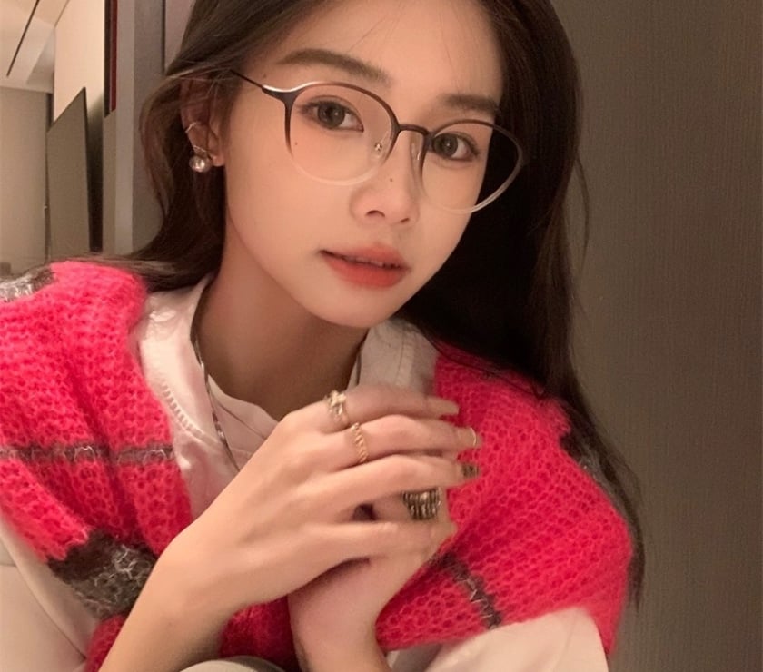 Escorts Greater Manchester Manchester - Photos for Asian graduate offer massage or escort services