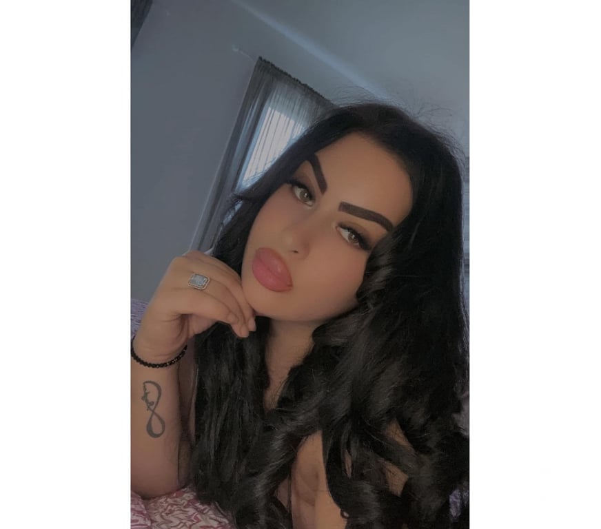 Escorts East London Leytonstone - East London - Photos for DEEA 💕 BOMBSHELL 💕TEXT ME ON WHATSAPP☎️💯
