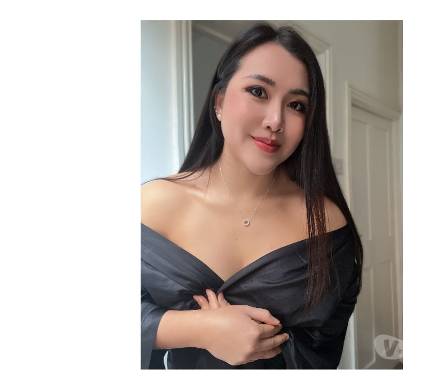 Escorts West London Hounslow - Photos for Hi Guys I'm yaya Thai Super sexy real pic