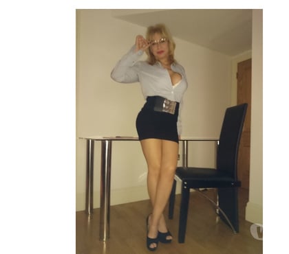 Escorts Tadpole Garden Village Swindon - Photos for Sensual 🔥, experienced, 🫦47-year-old European 👠lady