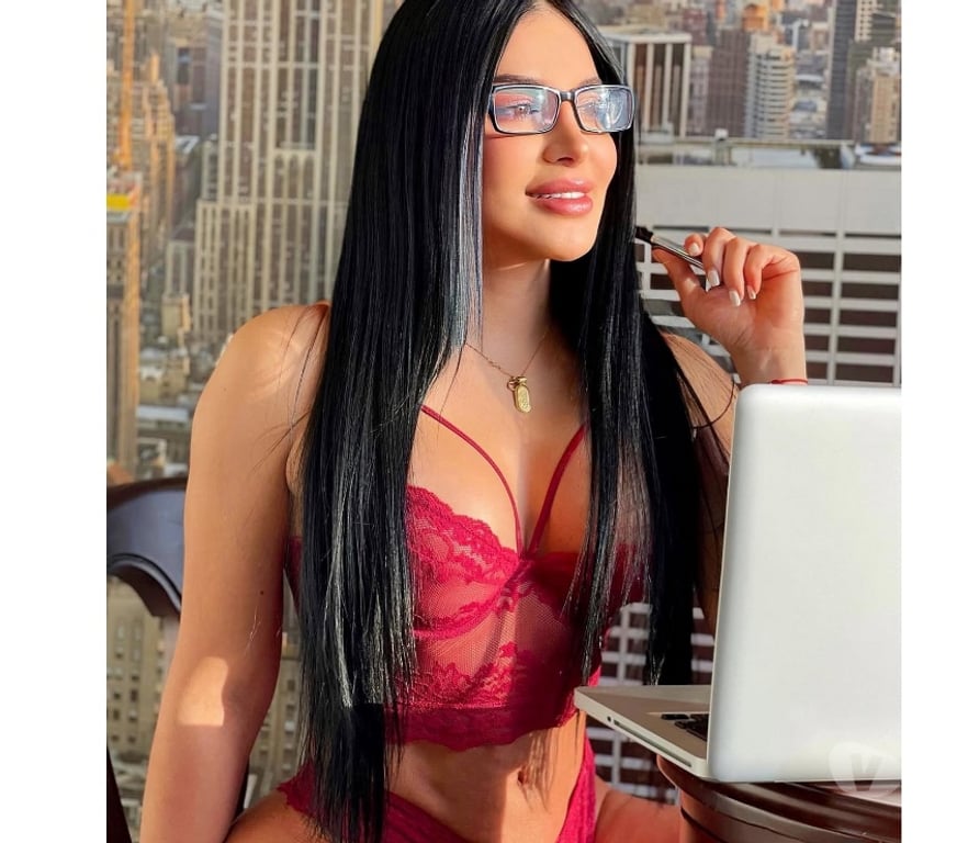 Escorts West London Hillingdon - Photos for BRUNA QUEEN LEVELS A 🍑🔥BACK IN TOWN