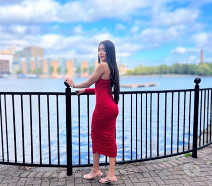 Escort Canary Wharf East London - Photos for Brazilian Girl Slim Body 🇧🇷🥰 PARTY🎉