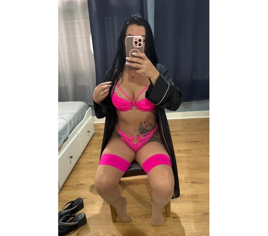 Escorts Kent Dartford - Photos for LATINA GFE OWO PARTY 🎉