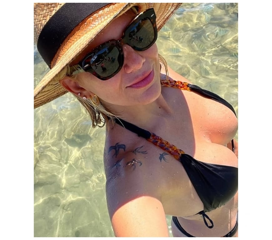 Escorts Central London Kensington and Chelsea - Photos for Livy from Brazil with German background