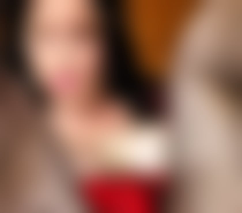 Trans Escorts Buckinghamshire Milton Keynes - Photos for Mature English Celine Real Boobs ,54 year old cd tv