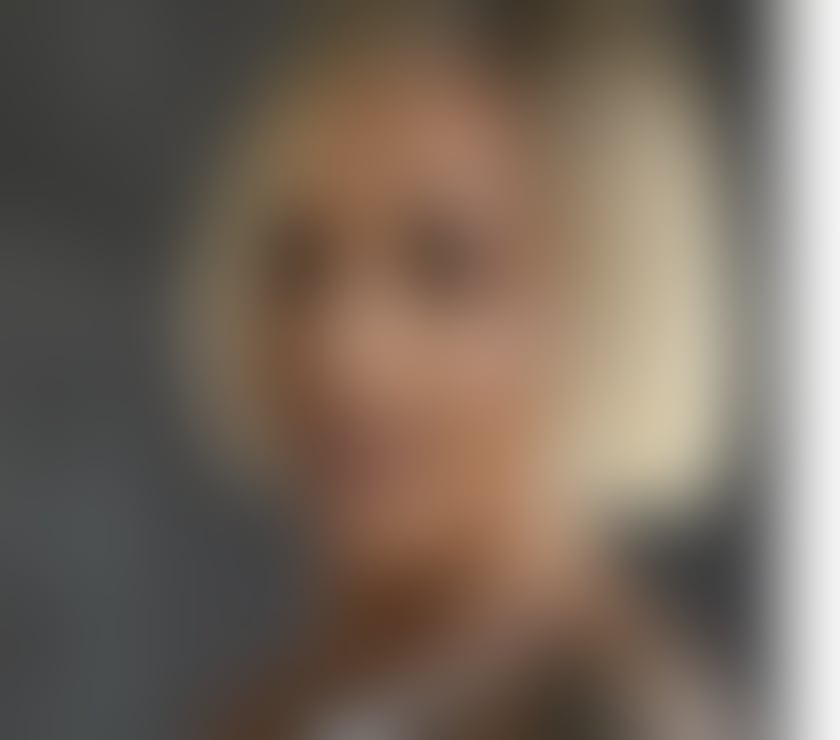 NEW HOT SEXY LADY in TOWN CENTRE ST16