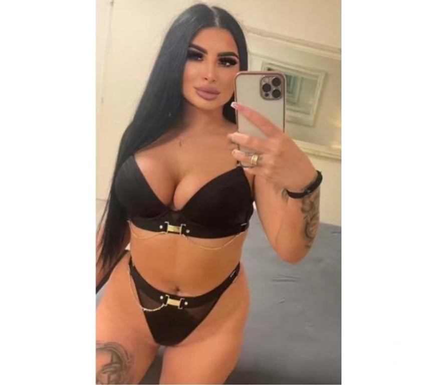 Escorts West Yorkshire Kirklees - Photos for Erika❤️NEW 🔥HOT GIRL🔥 PARTY!!🫦