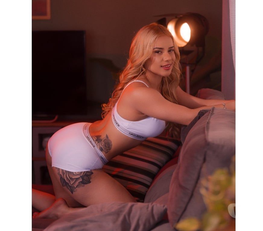 Escorts Leicestershire Leicester - Photos for NEW LATINA CRISTAL IN THE CITY