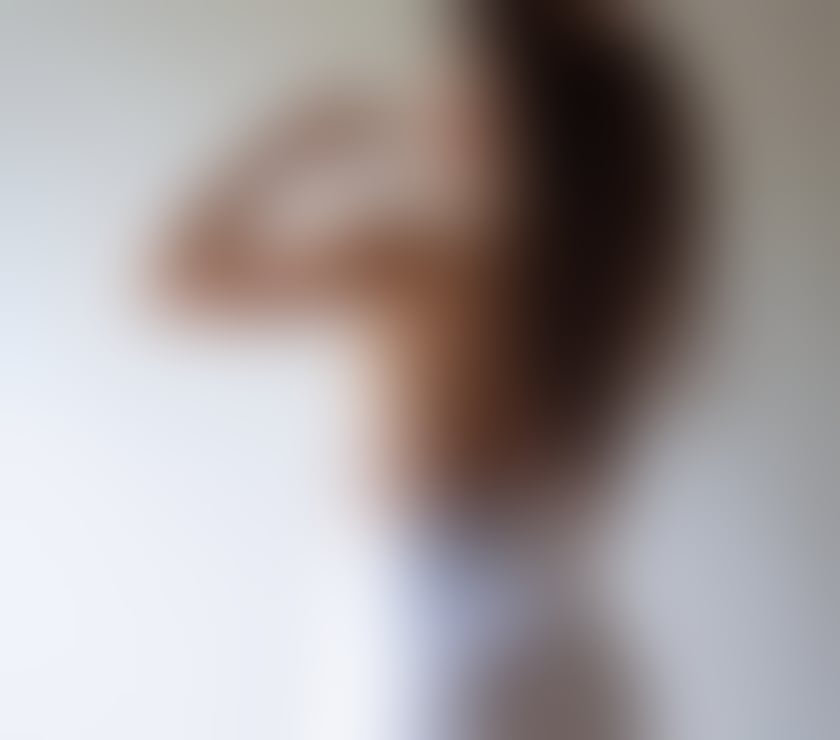Escorts South West London Kingston upon Thames - Photos for 💯REAL GIRL💯OUT CALL🌺NEW IN TOWN 🌼
