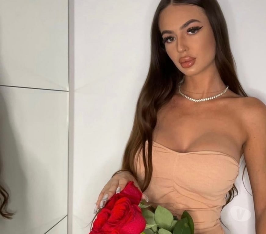 Escorts Surrey Woking - Photos for 💯REAL GIRL💯OUT CALL 🌺NEW IN TOWN 🌼